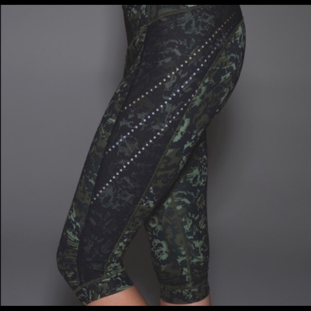 Lululemon stop at nothing crop